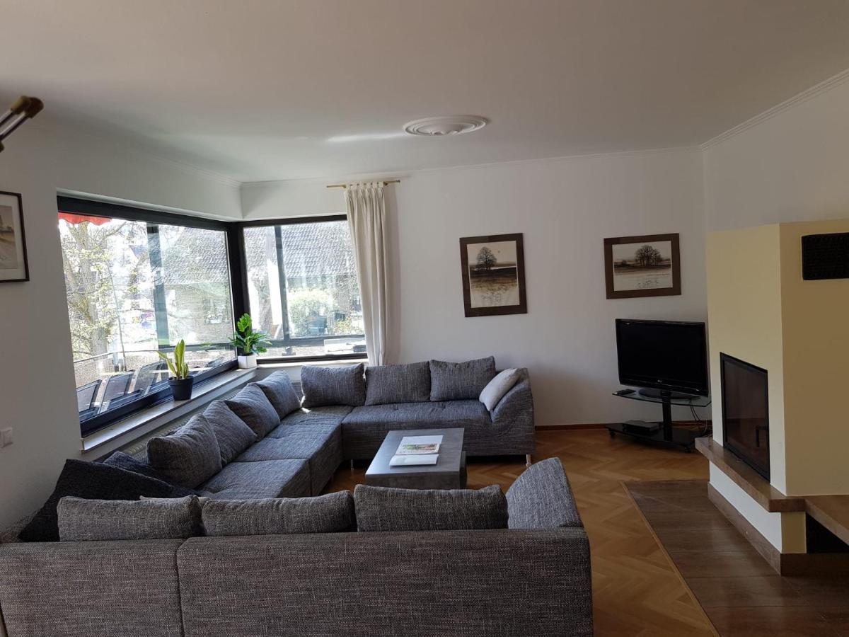 Adenauer Cottage エクステリア 写真